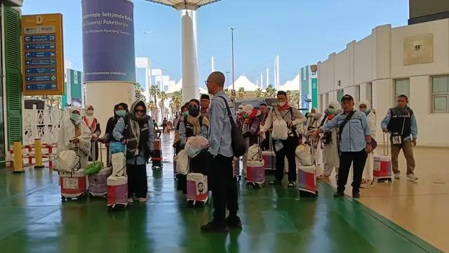Jemaah Haji yang Alami Batuk Pilek Diminta Disiplin Gunakan Masker
