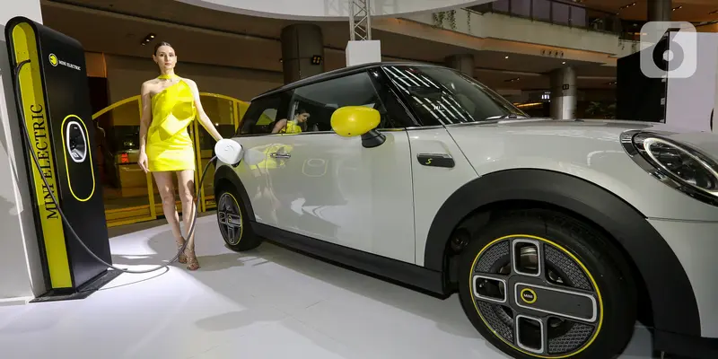 Kendaraan Listrik Premium MINI Electric Mengaspal di Indonesia