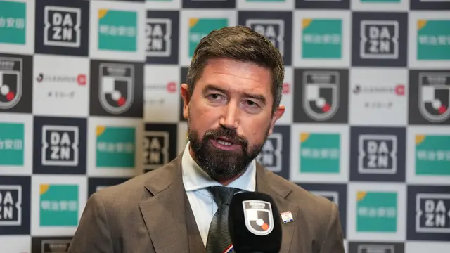 Pelatih Yokohama F Marinos, Harry Kewell