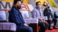 Mengintip Keseruan Erick Thohir dan Anies Baswedan Nonton Bareng IBL