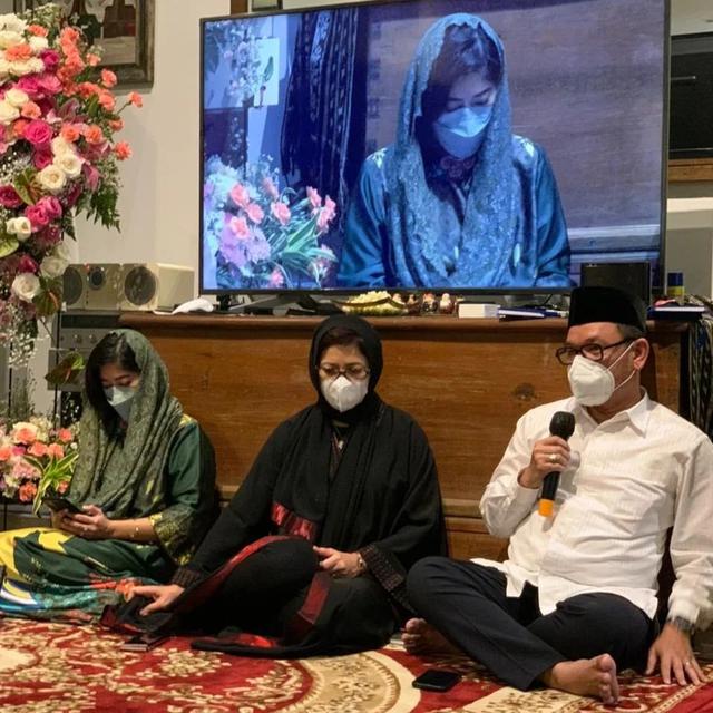 6 Momen Pengajian 40 Hari Meninggalnya Maura Magnalia Anak Nurul Arifin