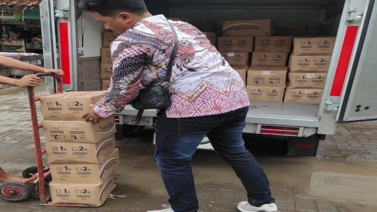Bulog Tegal Salurkan 1,6 Juta Liter Minyakita, Jaga Stabilisasi Harga di Tujuh Wilayah