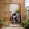 Tempat Jemur Baju untuk Rumah Kecil (Foto: Gemini AI)