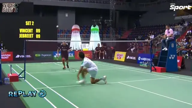6 Potret Vincent Rompies saat Olahraga, Tak Hanya Jago Badminton