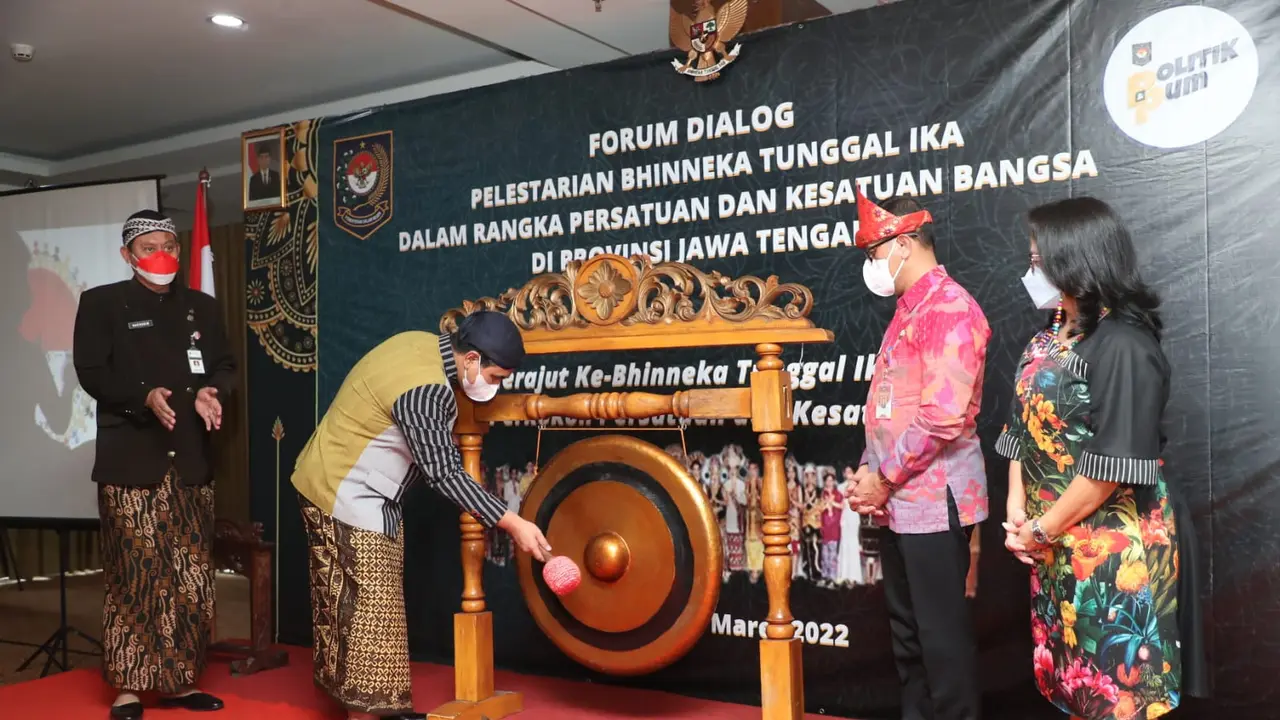 Foto Wakil Gubernur Jawa Tengah, Taj Yasin Maimoen