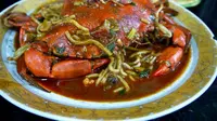 Ingin tahu seperti apa kelezatan menu mi Aceh kepiting yang spesial? (Foto: Good Indonesian Food)