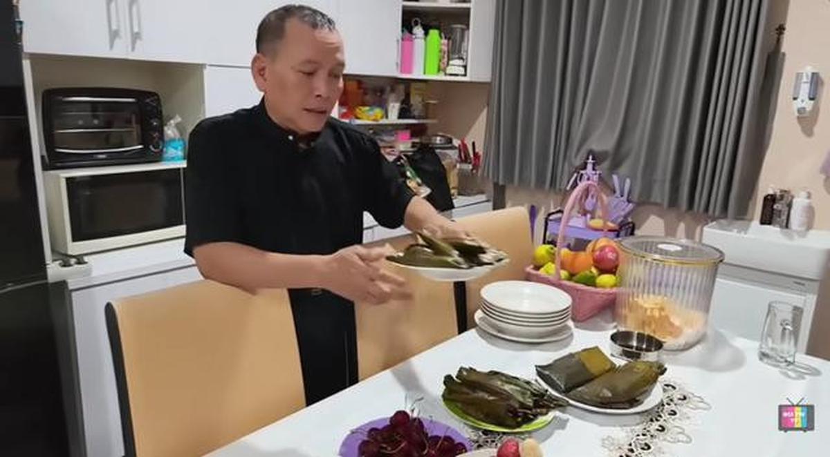 9 Potret Ruang Makan di Rumah Ayu Ting Ting Saat Sahur
