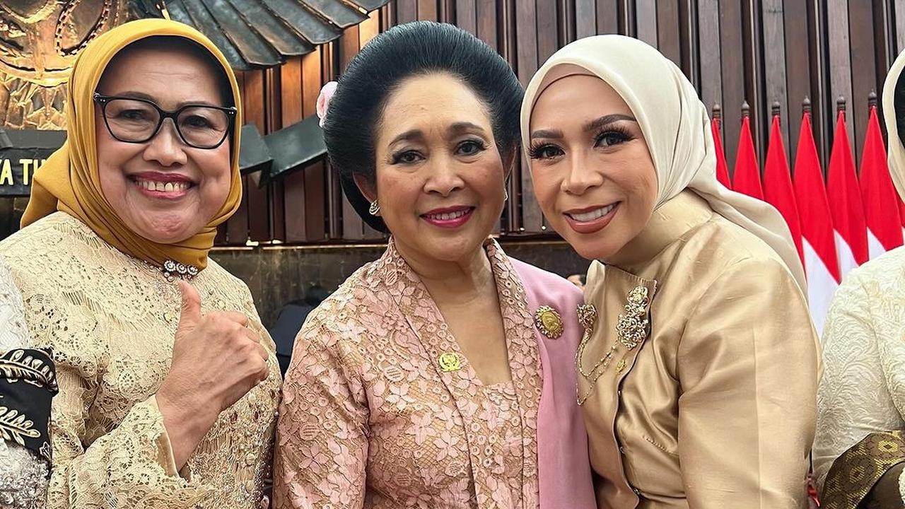 Jadi Anggota DPR, Melly Goeslaw Dapat Karangan Bunga Ucapan Selamat dari 'Gong Yoo - Shah Rukh Khan'