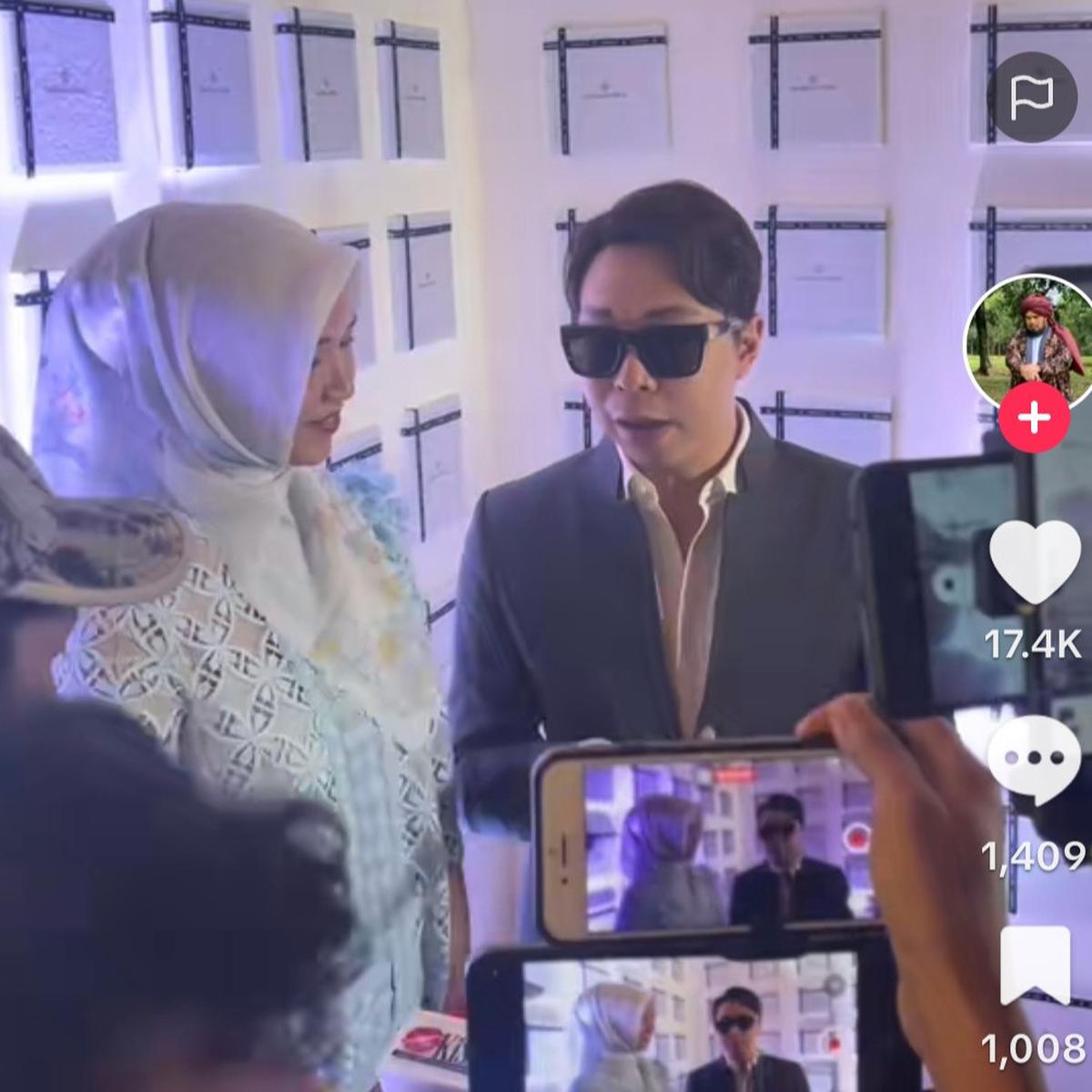 Istri Dr Richard Lee Berhijab, Jadi Mualaf?