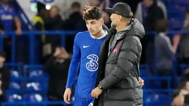 Foto: Ketika Jurgen Klopp Rangkul Kai Havertz di Akhir Pertandingan, Isyarat Mau Diajak Nih