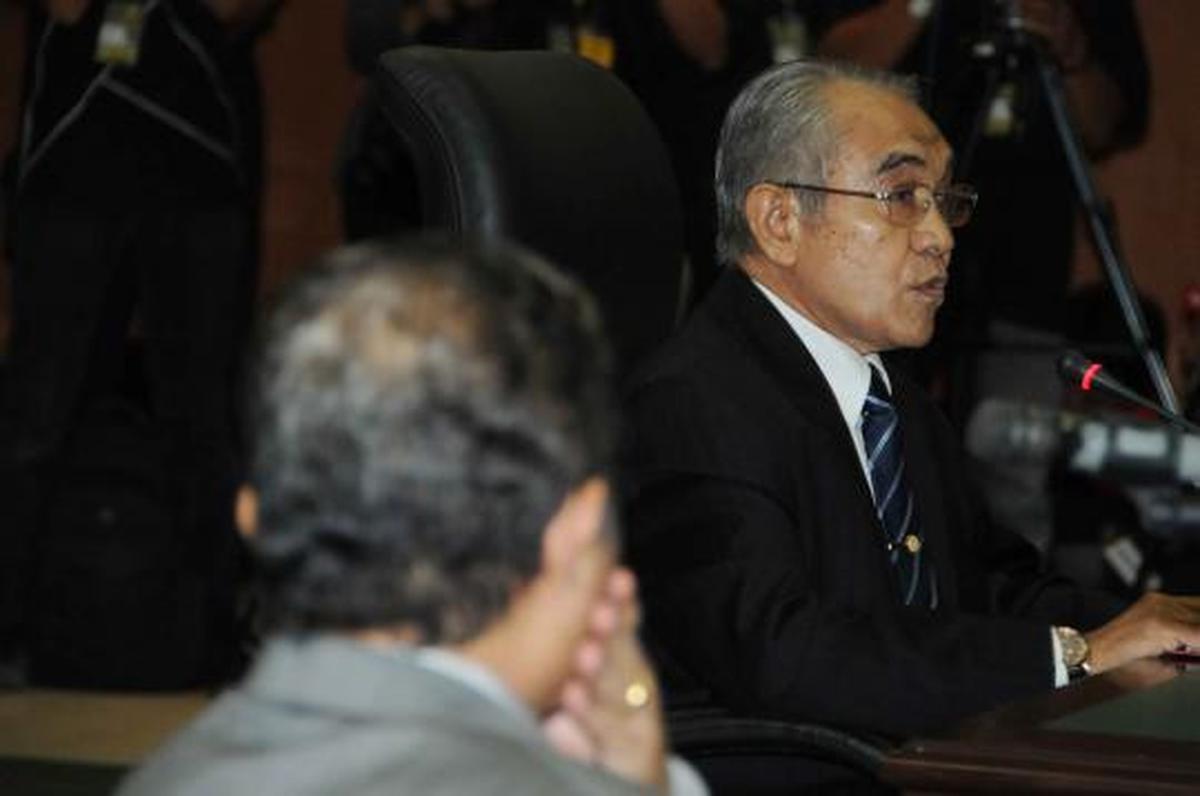 Hakim Achmad Yamanie jalani sidang