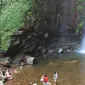 Air Terjun Puthuk Truno berlokasi di Prigen, Pasuruan, Jawa Timur