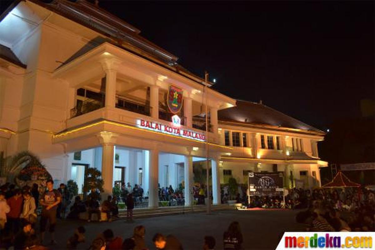 Earth Hour di Malang
