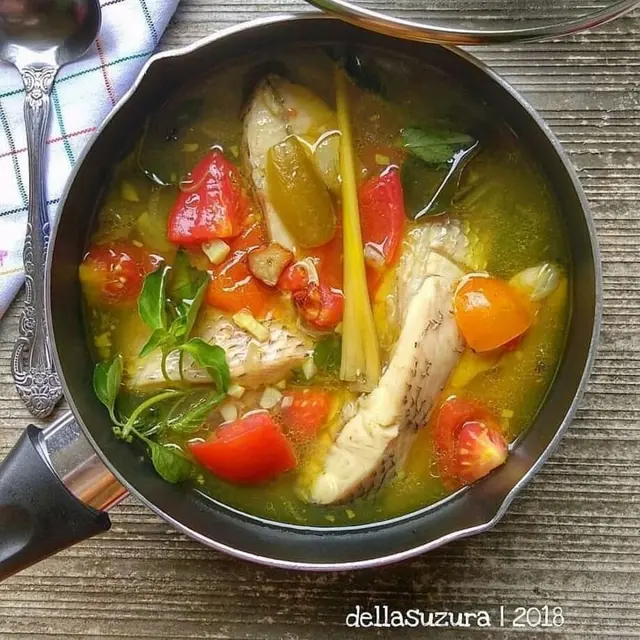 Resep Pindang Serai Gurame/@dellasuzura