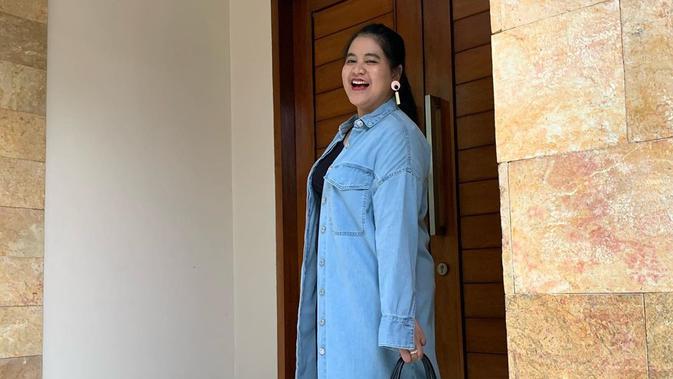 Kahiyang Ayu Jualan Sabun dan Hand Sanitizer, Berapa ...