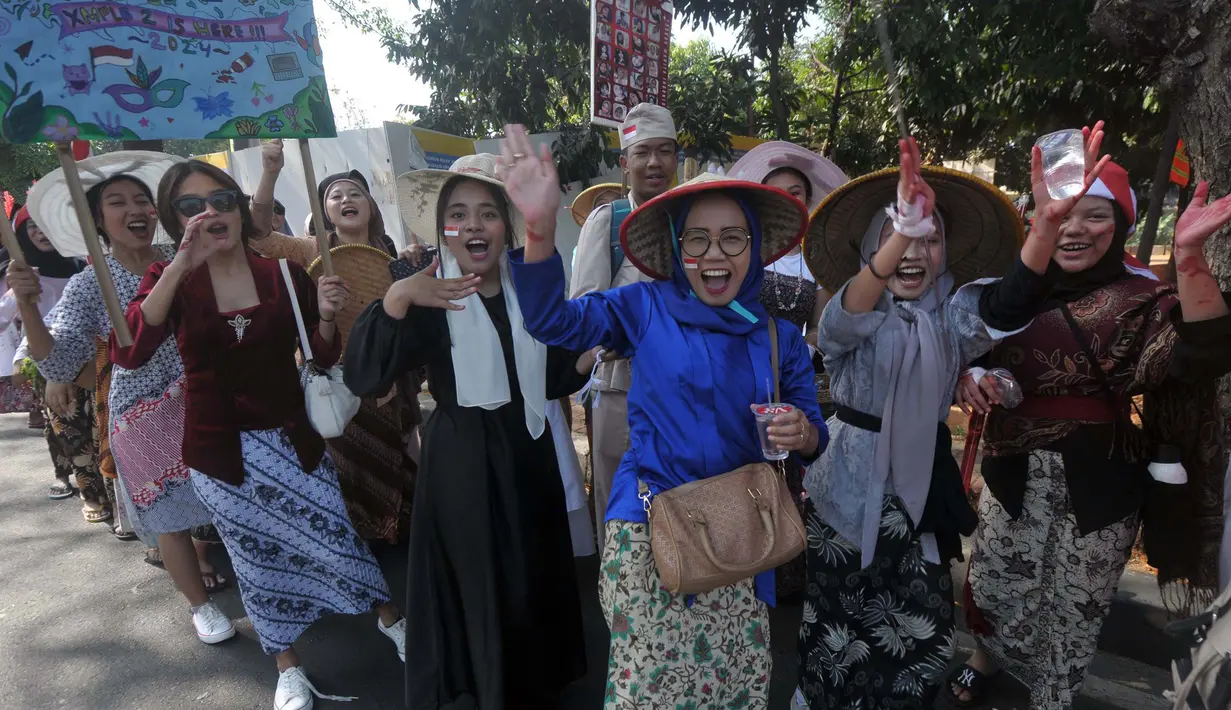 Para pelajar sekolah BPS&K Jakarta antusias mengikuti kegiatan karnaval ini. (merdeka.com/Imam Buhori)