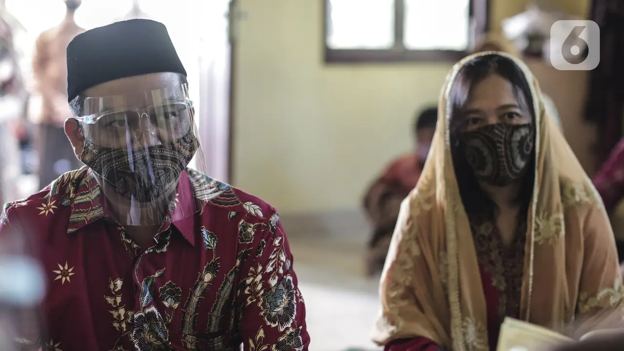 FOTO: Melihat Prosesi Akad Nikah di Masa PSBB Transisi