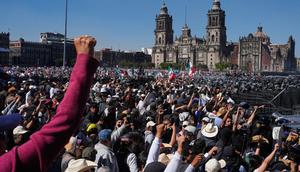 Demo Gen Z&nbsp;di Kota Meksiko, Meksiko, pada Sabtu (15/11/2025). (Dok. AP/Marco Ugarte)&nbsp;&nbsp;&nbsp;