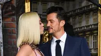 Sederet Potret Mesra Katy Perry dan Orlando Bloom Sebelum Akui Bubar Jalan Usai 9 Tahun Bersama