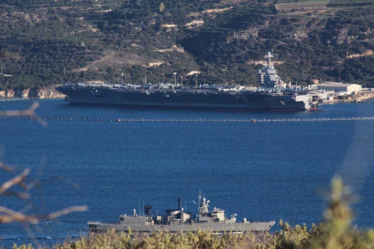FOTO: Ketegangan Iran AS Memuncak, USS Gerald R Ford Merapat di Kreta Menuju Timur Tengah