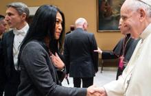 Pernah Bertemu Paus Fransiskus di Vatikan, Anggun C Sasmi Ikut Berduka Atas Meninggalnya Sang Pope