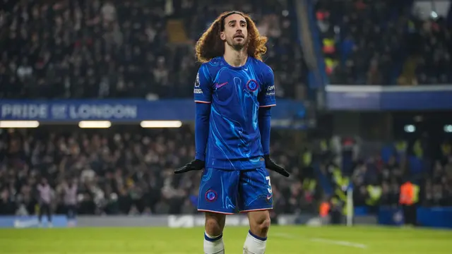 Foto: Melihat Ragam Selebrasi Marc Cucurella Saat Cetak Gol, Chelsea Akhiri Tren Buruk