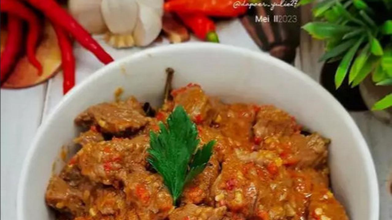 1. Resep Oseng Mercon Sapi Daging<br>