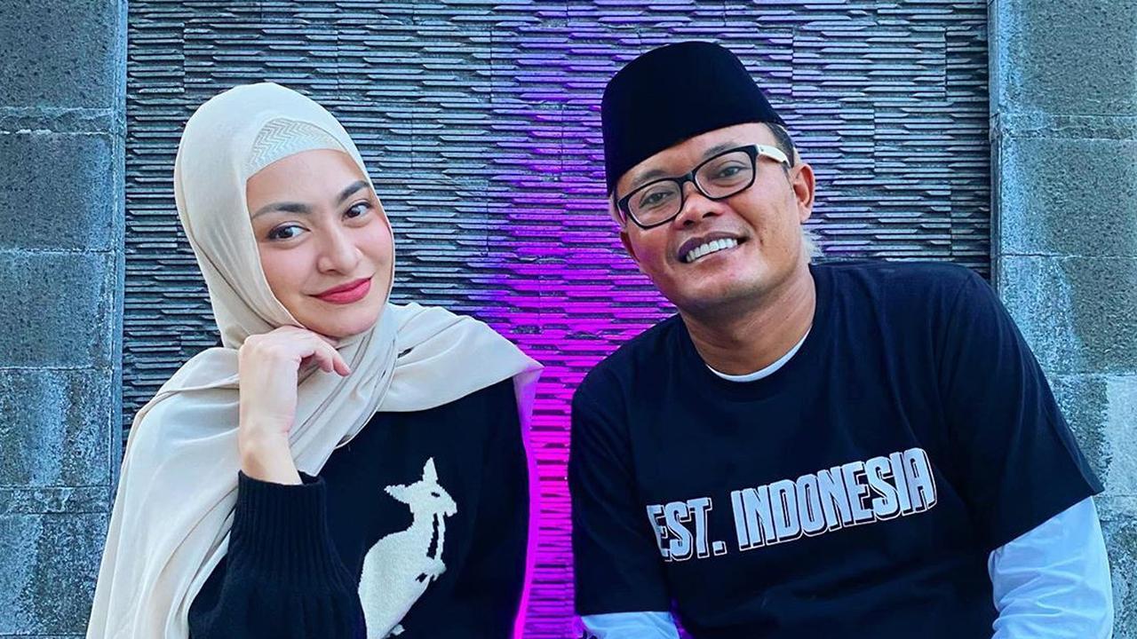 Sule dan Nathalie Holscher