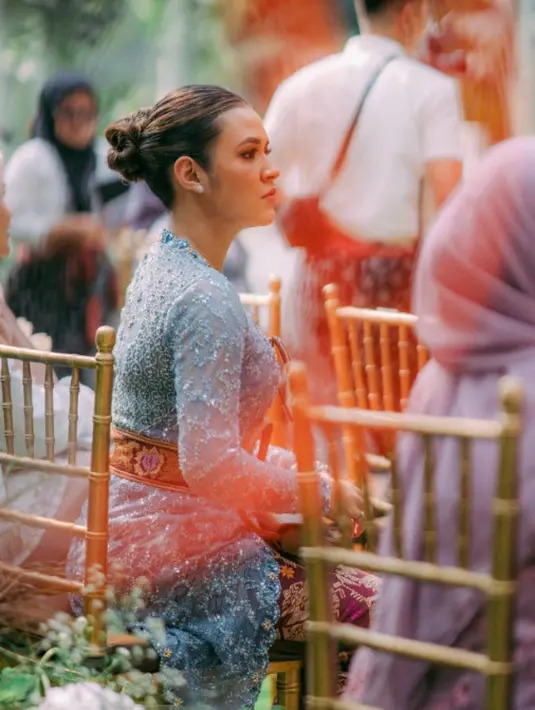 Raisa Andriana hadir bersama sang suami Hamish Daud sejak akad nikah berlangsung [tiktok.com/@ronysweetheart]