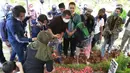 Suasana Pemakaman Urip Arphan (KapanLagi.com/Muhammad Akrom Sukarya)