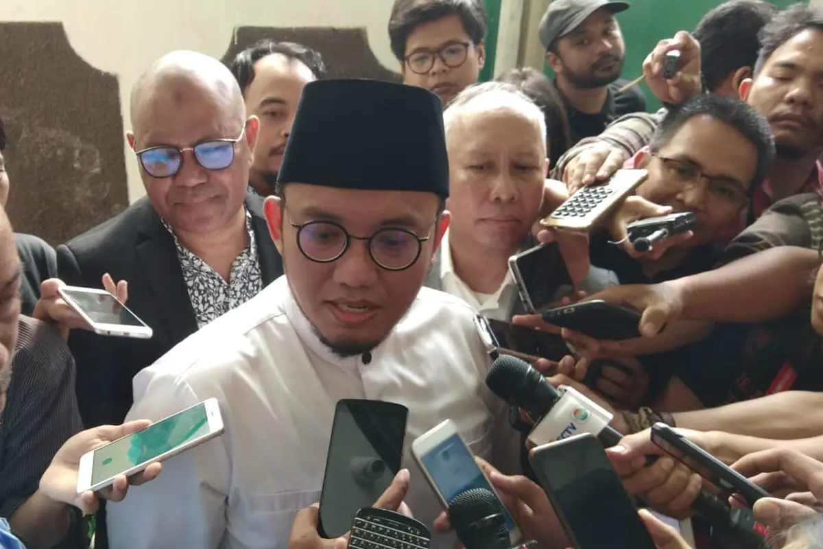 Dahnil Azhar Simanjuntak memberikan kesaksian di sidang kasus penyebaran hoaks dengan terdakwa Ratna Sarumpaet. (Liputan6.com/ Ady Anugrahadi)