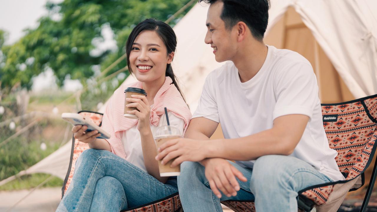 Parfum Couple: Cara Seru Menyelaraskan Aroma Tubuh Bersama Pasangan