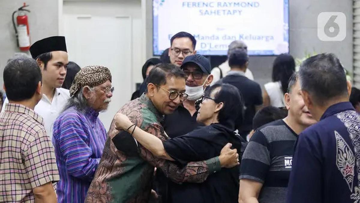Aktor Senior Ray Sahetapy Meninggal Dunia, Suasana Haru Warnai Rumah Duka