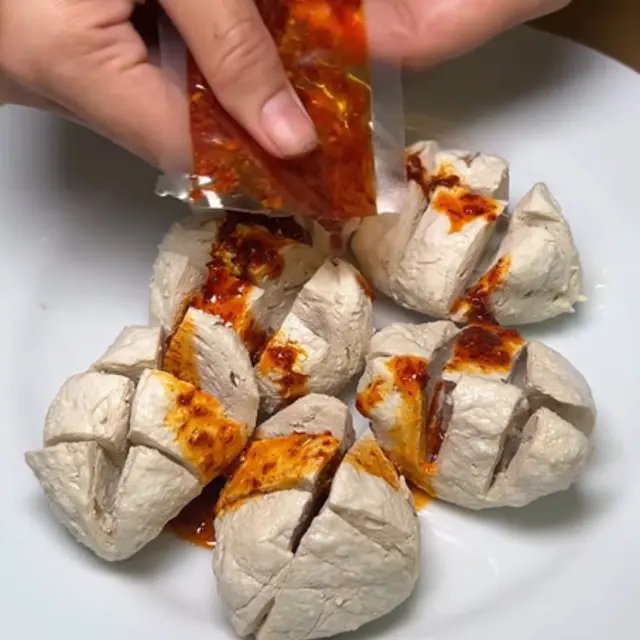 4 Camilan Pedas Viral yang Bisa Dicoba untuk Temani Waktu Bersantai!