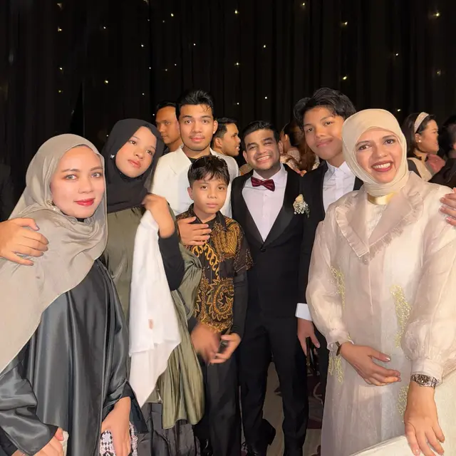 6 Potret Tamu Artis di Resepsi Yislam Jaidi Kakak Fadil Jaidi, Raffi Ahmad Sempatkan Hadir