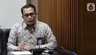 Plt Jubir KPK, Ali Fikri saat rilis penahanan Dirjen Bina Keuangan Daerah Kemendagri periode Juli 2020-November 2021, M Ardian Noervianto sebagai tersangka dugaan suap terkait pengajuan dana PEN untuk Kab Kolaka Timur 2021 di Gedung KPK, Jakarta, Rabu (2/2/2022). (Liputan6.com/Helmi Fithriansyah)