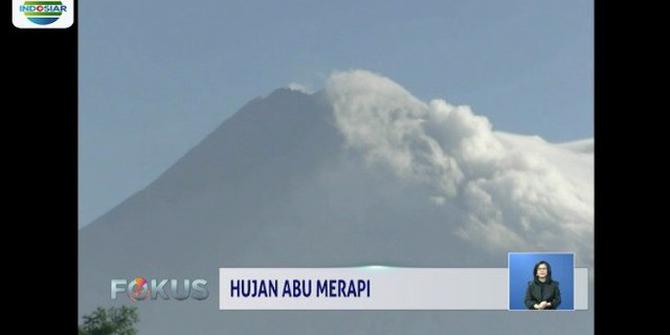 BPBD Sleman: Hujan Abu Bukan dari Erupsi Gunung Merapi