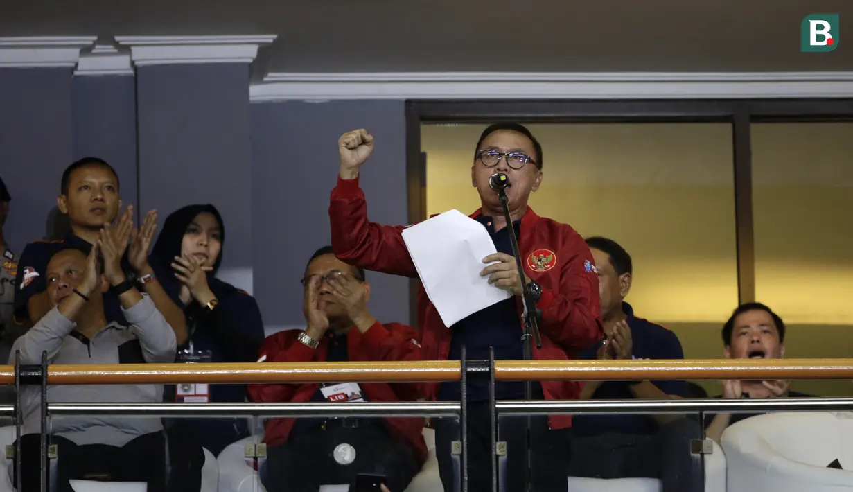 Ketum PSSI, Mochammad Iriawan, saat memberikan sambutan pada pembukaan Shopee Liga 1 2020 di Stadion Gelora Bung Tomo, Surabaya, Sabtu (29/2). Sebanyak 18 klub akan berlaga dalam kompetisi kasta tertinggi di Indonesia ini.(Bola.com/Yoppy Renato)