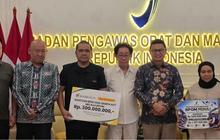 Bantu Pemulihan Korban Bencana NTT, Sido Muncul Salurkan Rp400 Juta melalui BPOM