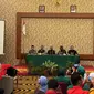 Calon presiden (capres) nomor urut 3 Ganjar Pranowo menghadiri rapat yang digelar bersama Tim Pemenangan Daerah (TPD) dan calon anggota legislatif (caleg) di Merauke, Papua Selatan. (Nanda Perdana).