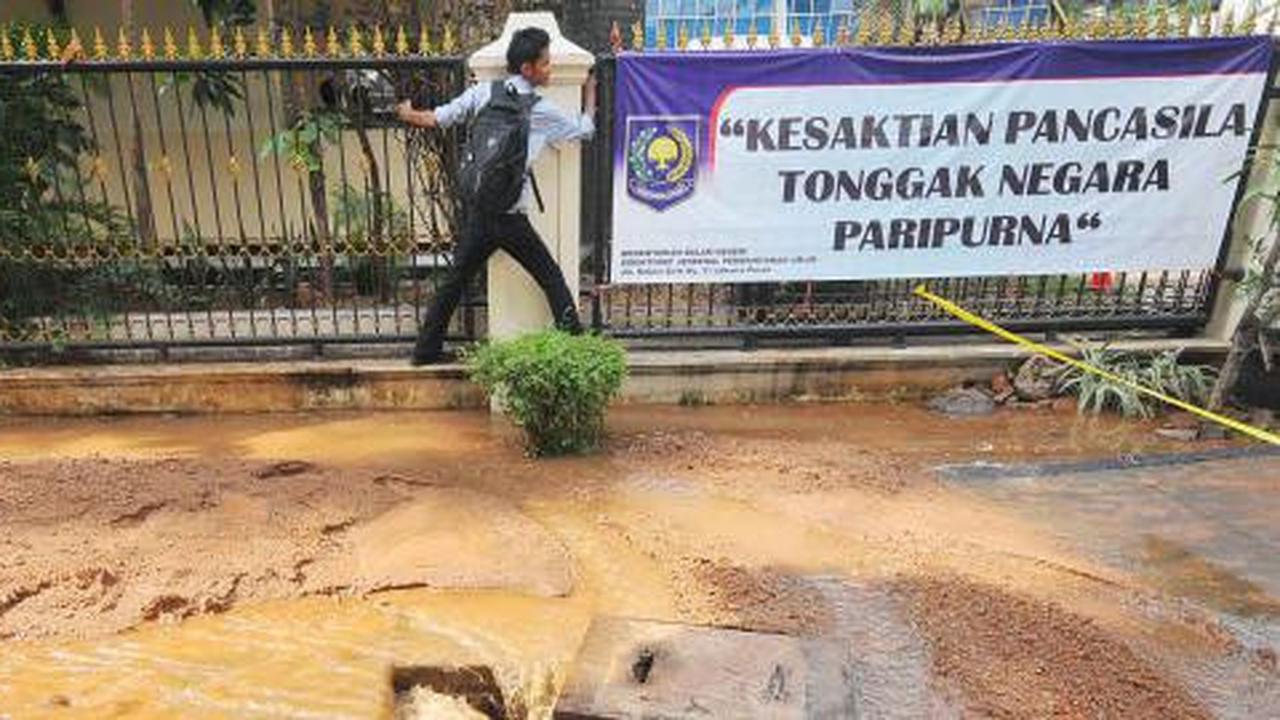 Jakarta banjir lagi, apa kabar rekayasa hujan Jokowi?