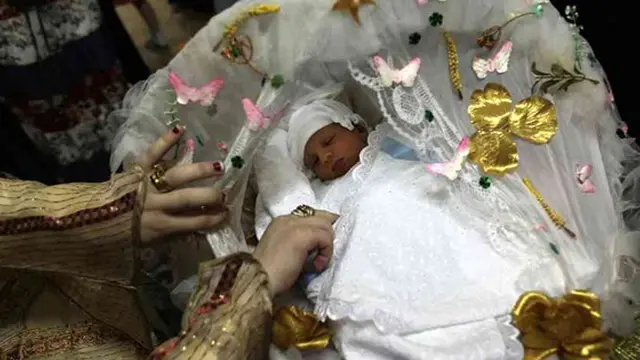 Photo: Copyright  whenonearth.net