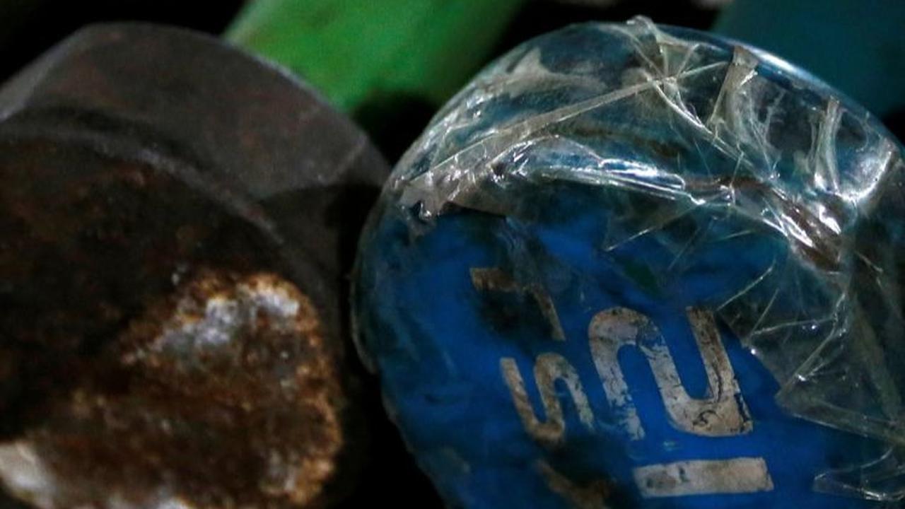 Barbel Zaman Yunani Terbuat dari Batu, Begini Bentuk dan Beratnya