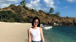 Berkarier di dunia akting sejak tahun 2008, hingga saat ini penampilannya di depan kamera selalu memukau para penonton. Belakangan ia pun mendapat sebuah penghargaan Best Supporting Performance dalam Berlin International Film Festival 2022. (Liputan6.com/IG/@laurabas)