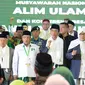 Presiden Joko Widodo menghadiri pembukaan musyawarah nasional dan konferensi besar NU di Banjar, Jawa Barat, Rabu (27/2). Jokowi mengucapkan terima kasihnya atas peran PBNU yang telah berkontribusi dalam merawat keutuhan NKRI. (Liputan6.com/Angga Yuniar)