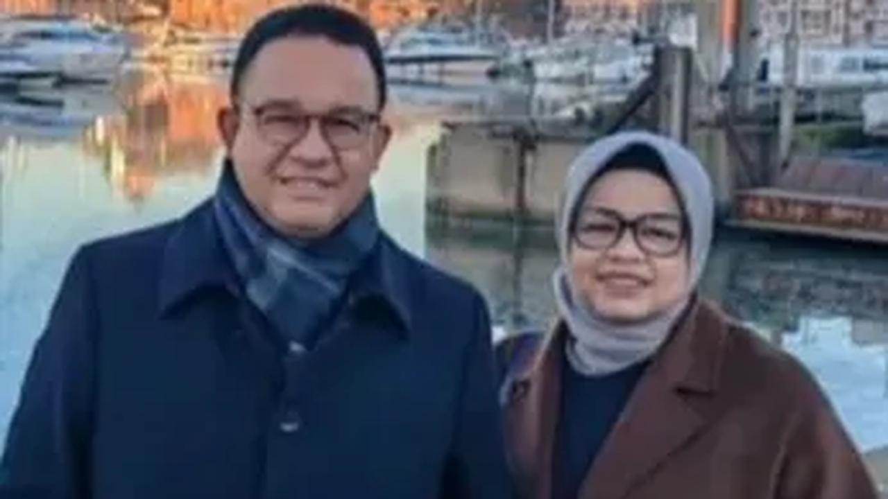 Prestasi-prestasi yang diraih Anies tidak lepas dari sosok keluarga. Sebagaimana diketahui, Ia dibesarkan dari orang tua yang bekerja sebagai akademisi.