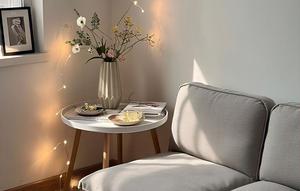 Ide Tatanan Meja Sudut untuk Ruang Tamu Mini Rumah Minimalis