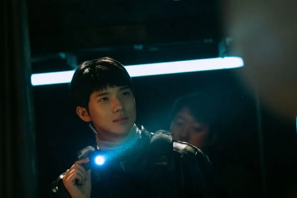 Aktor Moon Sang Min di serial "My Name". (Foto: Netflix)