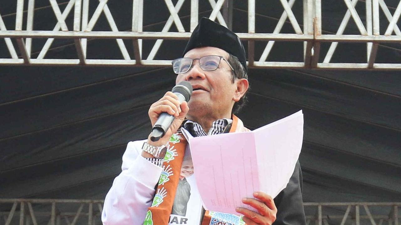 Mahfud menyampaikan terima kasih karena sudah didukung oleh dua forum besar yang dominan di DKI Jakarta itu.&nbsp;Meski begitu, dia mengaku senang sebab hadir juga berbagai suku dari berbagai wilayah di Indonesia.