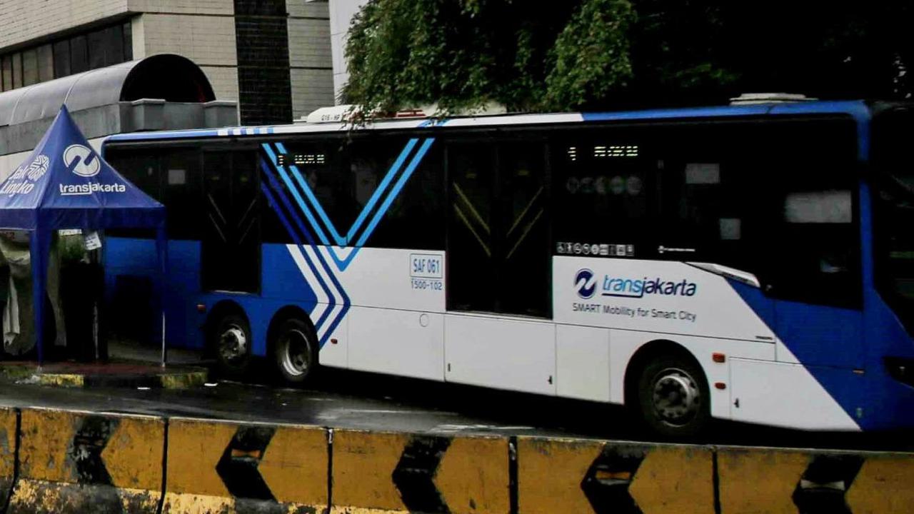 Revitalisasi rencananya baru akan mulai dilakukan setelah adanya izin dari Pemprov DKI Jakarta.